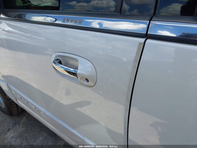 Продаж на аукціоні авто 2013 Lincoln Navigator, vin: 5LMJJ2J55DEL06541, номер лоту: 46069209