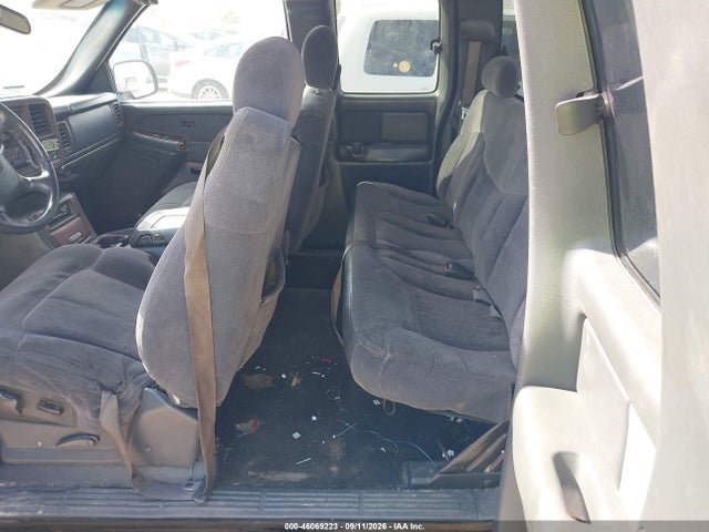 2002 Chevrolet Silverado 1500 Ls მანქანა იყიდება აუქციონზე, vin: 2GCEC19T421421808, აუქციონის ნომერი: 46069223