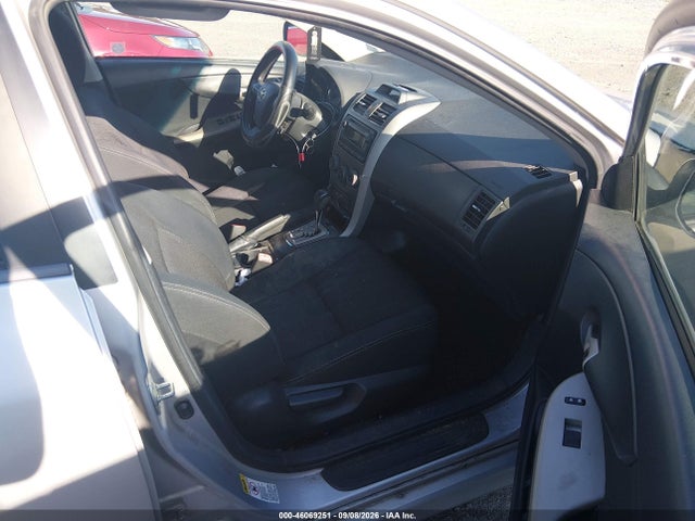 46069251 :رقم المزاد ، 2T1BU4EE1CC854675 vin ، 2012 Toyota Corolla S مزاد بيع