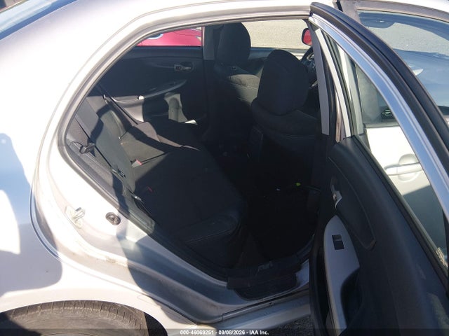 46069251 :رقم المزاد ، 2T1BU4EE1CC854675 vin ، 2012 Toyota Corolla S مزاد بيع