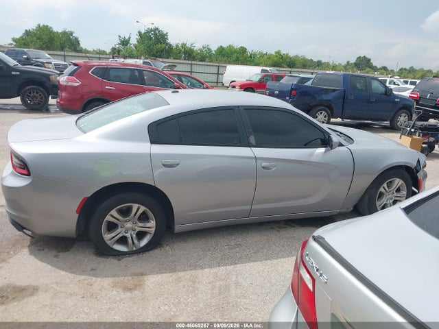 46069267 :رقم المزاد ، 2C3CDXBG2FH762033 vin ، 2015 Dodge Charger Se مزاد بيع
