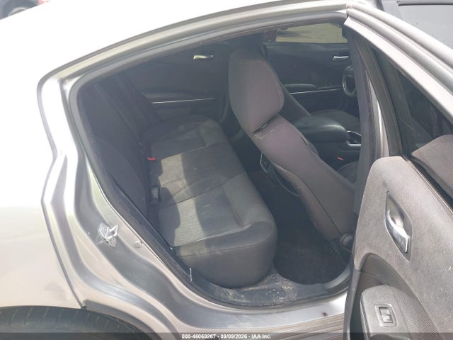 46069267 :رقم المزاد ، 2C3CDXBG2FH762033 vin ، 2015 Dodge Charger Se مزاد بيع