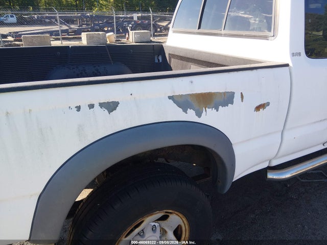 2002 Toyota Tacoma მანქანა იყიდება აუქციონზე, vin: 5TEWM72N12Z054734, აუქციონის ნომერი: 46069322