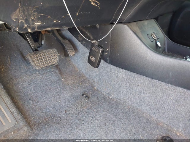 Toyota PRIUS PLUG-IN 2014 JTDKN3DP6E3060650 Image 11