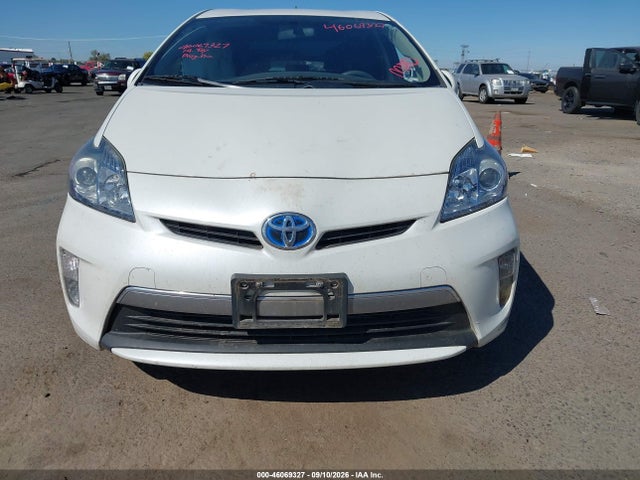 Toyota PRIUS PLUG-IN 2014 JTDKN3DP6E3060650 Image 12