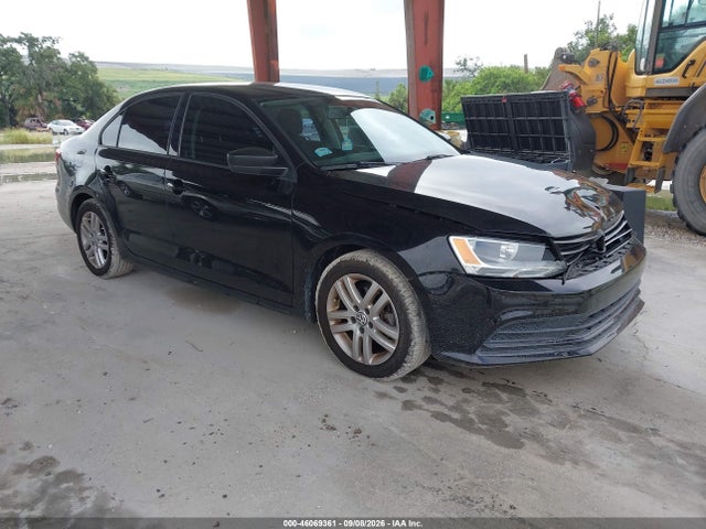 Продажа на аукционе авто 2015 Volkswagen Jetta 2.0l S, vin: 3VW2K7AJ4FM254199, номер лота: 46069361