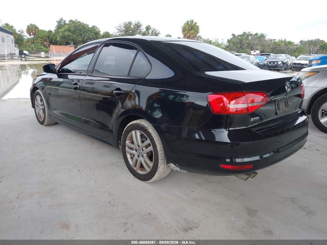 Продажа на аукционе авто 2015 Volkswagen Jetta 2.0l S, vin: 3VW2K7AJ4FM254199, номер лота: 46069361