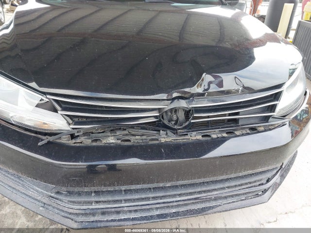 Продажа на аукционе авто 2015 Volkswagen Jetta 2.0l S, vin: 3VW2K7AJ4FM254199, номер лота: 46069361