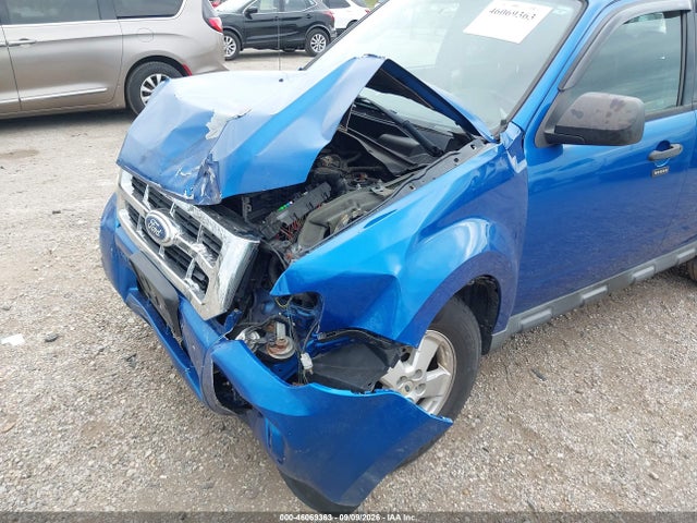 46069363 :رقم المزاد ، 1FMCU0D76BKA68427 vin ، 2011 Ford Escape Xlt مزاد بيع