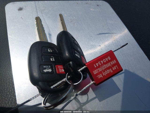Продаж на аукціоні авто 2017 Toyota Corolla Le, vin: 2T1BURHE2HC958415, номер лоту: 46069366