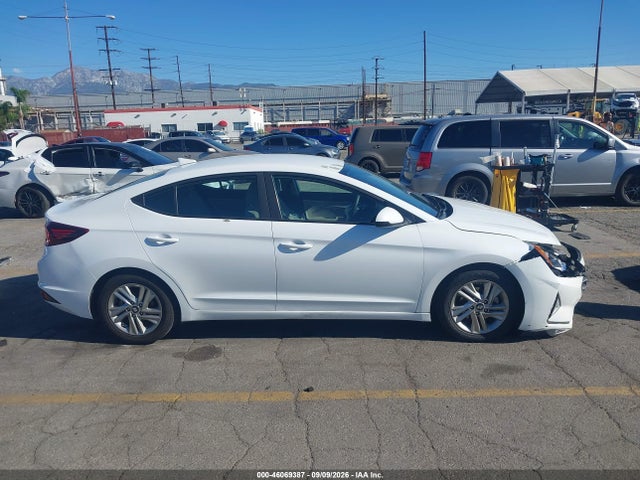Hyundai ELANTRA SEL 2019 5NPD84LF4KH447213 Image 13