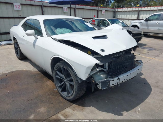 2018 Dodge Challenger Sxt Plus მანქანა იყიდება აუქციონზე, vin: 2C3CDZAG6JH216986, აუქციონის ნომერი: 46069390
