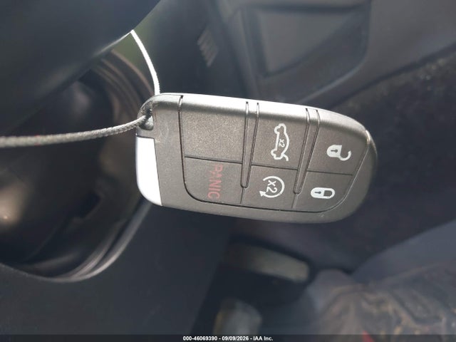 2018 Dodge Challenger Sxt Plus მანქანა იყიდება აუქციონზე, vin: 2C3CDZAG6JH216986, აუქციონის ნომერი: 46069390