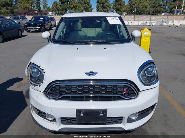 Mini Countryman Cooper S 2018 WMZYT5C35J3D83000 Image 12