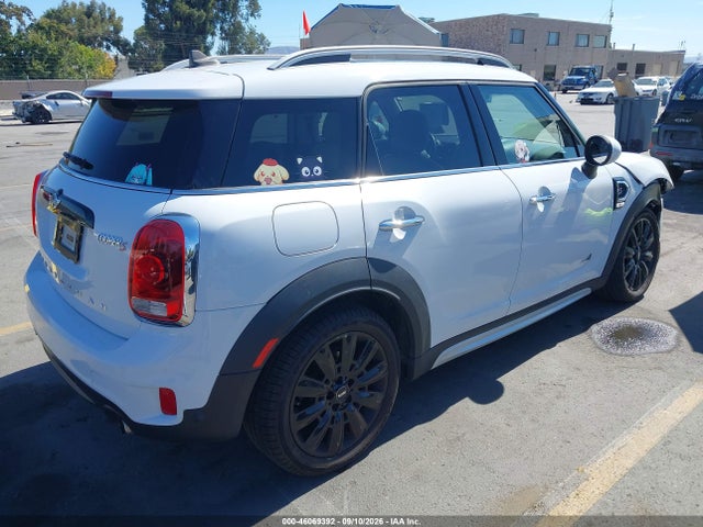 Mini Countryman Cooper S 2018 WMZYT5C35J3D83000 Image 4