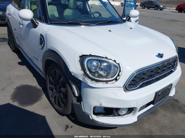 Mini Countryman Cooper S 2018 WMZYT5C35J3D83000 Image 6
