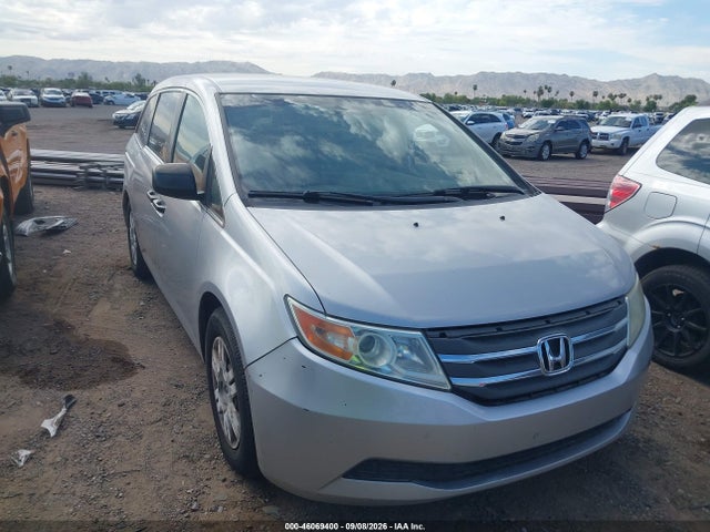 46069400 :رقم المزاد ، 5FNRL5H23DB057706 vin ، 2013 Honda Odyssey Lx مزاد بيع