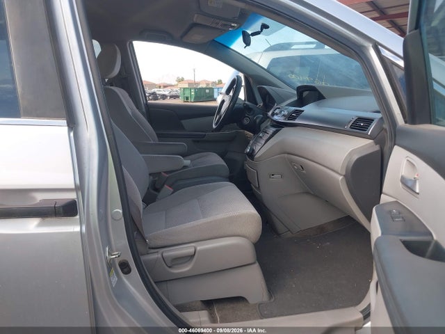 46069400 :رقم المزاد ، 5FNRL5H23DB057706 vin ، 2013 Honda Odyssey Lx مزاد بيع