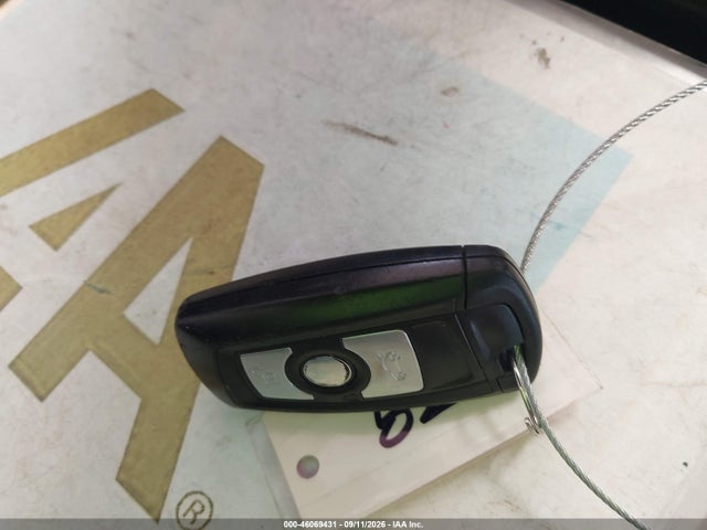 Продажа на аукционе авто 2015 Bmw 320i, vin: WBA3B1G52FNT07645, номер лота: 46069431