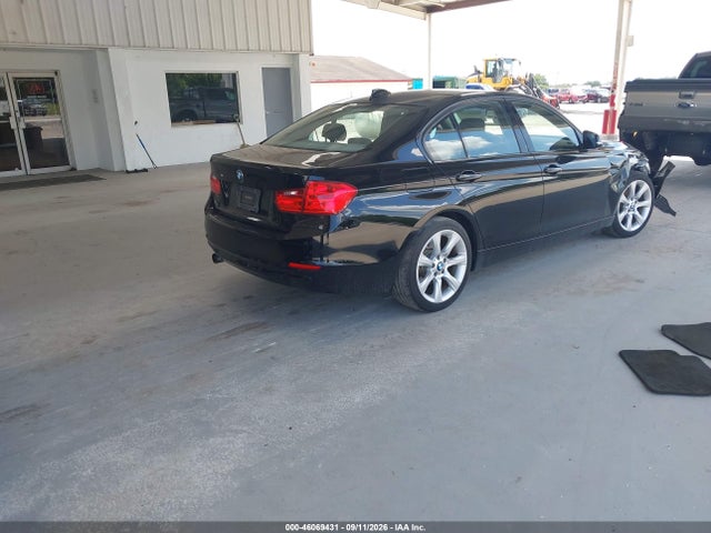 Продажа на аукционе авто 2015 Bmw 320i, vin: WBA3B1G52FNT07645, номер лота: 46069431