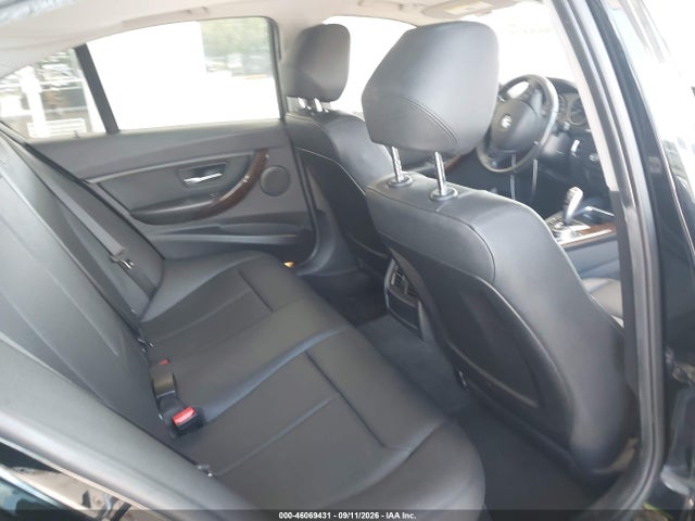 Продажа на аукционе авто 2015 Bmw 320i, vin: WBA3B1G52FNT07645, номер лота: 46069431