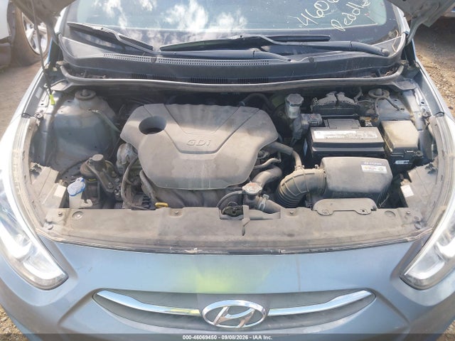 KMHCT5AE2HU363086 Hyundai ACCENT SE