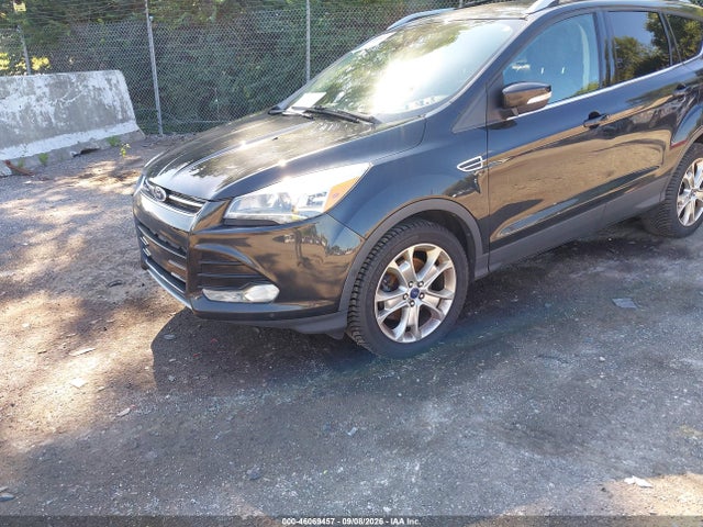 Ford Escape Titanium 2014 1FMCU9J98EUC97419 Image 2