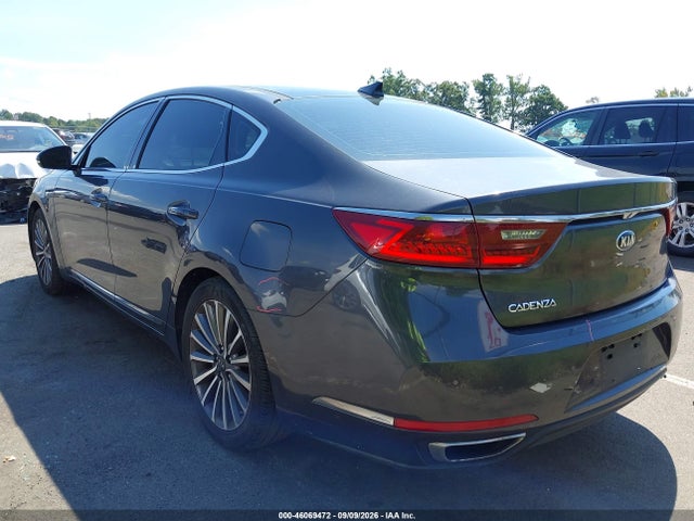 2018 Kia Cadenza Premium მანქანა იყიდება აუქციონზე, vin: KNALC4J10J5119543, აუქციონის ნომერი: 46069472
