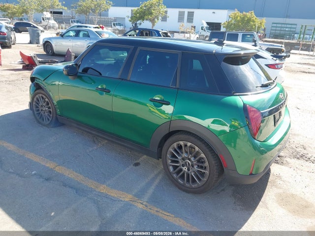 Продажа на аукционе авто 2025 Mini Hardtop Cooper S, vin: WMW53GD05S2W94690, номер лота: 46069493