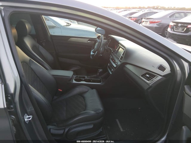 2018 Hyundai Sonata Sport მანქანა იყიდება აუქციონზე, vin: 5NPE34AF3JH655376, აუქციონის ნომერი: 46069499