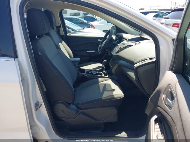Ford ESCAPE SE 2017 1FMCU9GD4HUE49728 Image 5