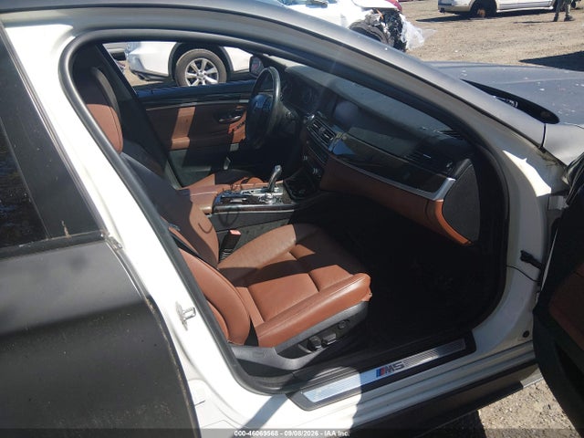 46069568 :رقم المزاد ، WBAXG5C5XCDY29697 vin ، 2012 Bmw 528i مزاد بيع