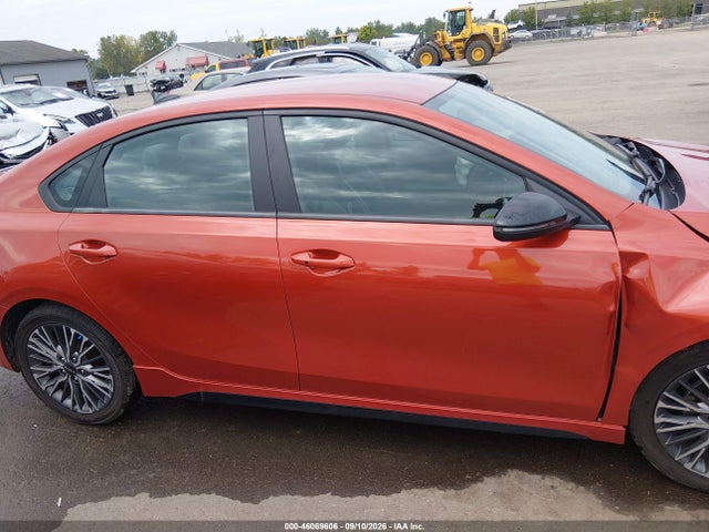 2022 Kia Forte Gt-line მანქანა იყიდება აუქციონზე, vin: 3KPF54AD5NE437172, აუქციონის ნომერი: 46069606