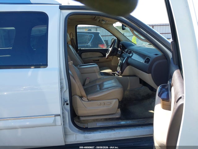 46069607 :رقم المزاد ، 1GKFK63897J150139 vin ، 2007 Gmc Yukon Denali مزاد بيع