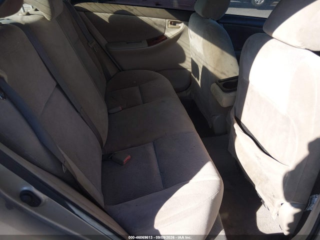 46069613 :رقم المزاد ، 1NXBR32E05Z488564 vin ، 2005 Toyota Corolla Le مزاد بيع