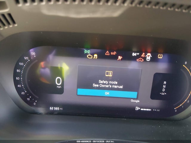 Продаж на аукціоні авто 2024 Volvo Xc60 B5 Plus Dark Theme, vin: YV4L12RL5R1777099, номер лоту: 46069625