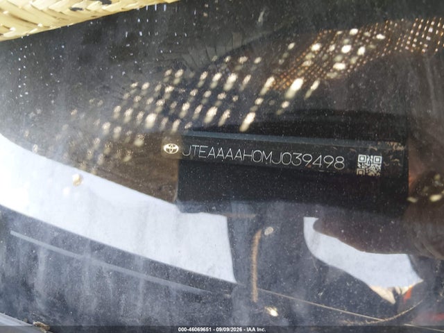Toyota Venza Xle 2021 JTEAAAAH0MJ039498 Image 9