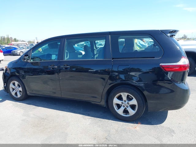 5TDZZ3DCXHS873511 Toyota Sienna L 7 Passenger