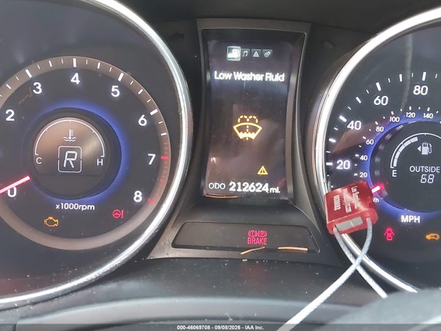 2014 Hyundai Santa Fe Sport 2.0l Turbo მანქანა იყიდება აუქციონზე, vin: 5XYZU3LA9EG125615, აუქციონის ნომერი: 46069708