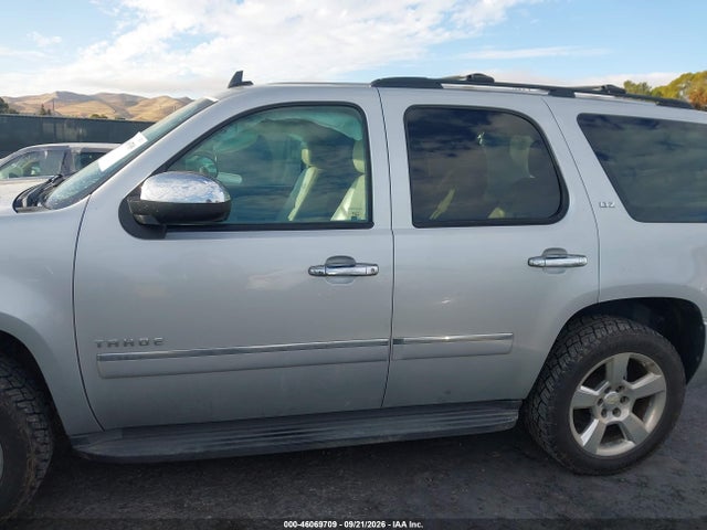 46069709 :رقم المزاد ، 1GNSKCE07DR331079 vin ، 2013 Chevrolet Tahoe Ltz مزاد بيع