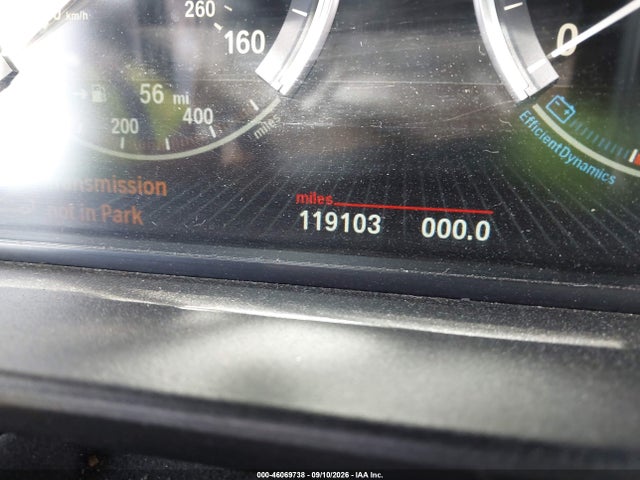 46069738 :رقم المزاد ، WBA5B1C50FD917497 vin ، 2015 Bmw 535i مزاد بيع