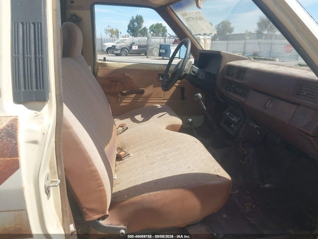 Aukcja sprzedaży 1986 Toyota Pickup Rn63 Std, vin: JT4RN63R9G0061055, numer aukcji: 46069758