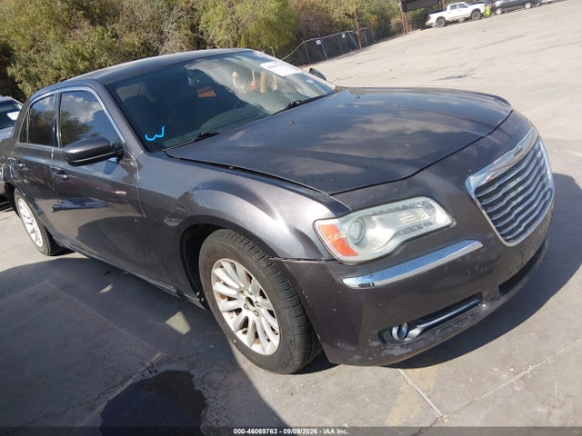 2013 Chrysler 300 Motown მანქანა იყიდება აუქციონზე, vin: 2C3CCAAG1DH588342, აუქციონის ნომერი: 46069763