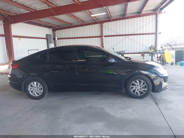 Продаж на аукціоні авто 2020 Hyundai Elantra Se, vin: 5NPD74LF3LH599911, номер лоту: 46069771