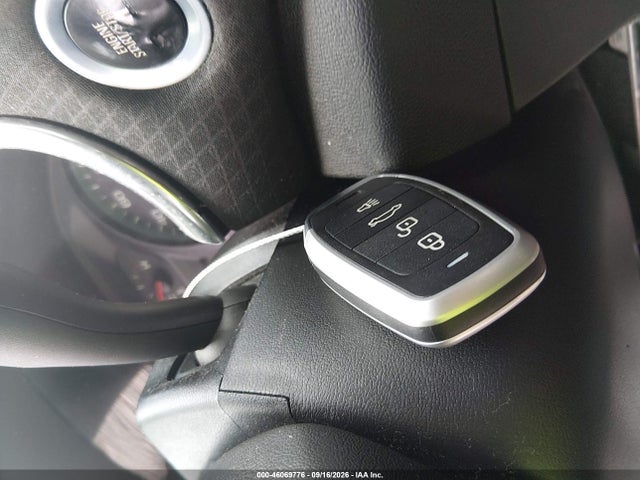 46069776 :رقم المزاد ، 1G1ZD5ST2KF117121 vin ، 2019 Chevrolet Malibu Lt مزاد بيع
