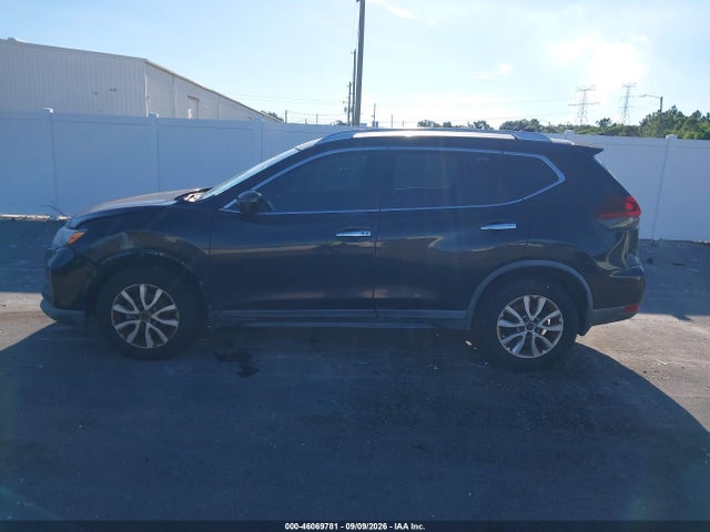 2018 Nissan Rogue Sv მანქანა იყიდება აუქციონზე, vin: KNMAT2MT8JP520760, აუქციონის ნომერი: 46069781