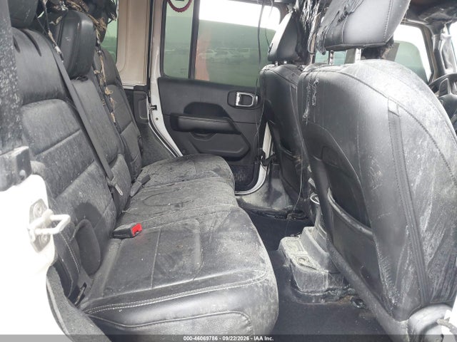 46069786 :رقم المزاد ، 1C4HJXEN9JW213573 vin ، 2018 Jeep Wrangler Unlimited Sahara 4x4 مزاد بيع
