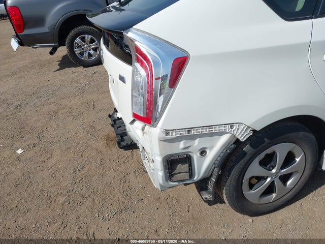 Aukcja sprzedaży 2015 Toyota Prius Two, vin: JTDKN3DU4F1975967, numer aukcji: 46069799