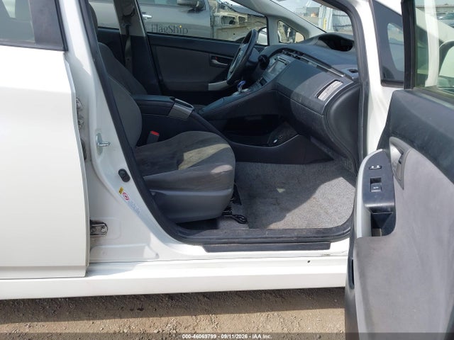 Aukcja sprzedaży 2015 Toyota Prius Two, vin: JTDKN3DU4F1975967, numer aukcji: 46069799