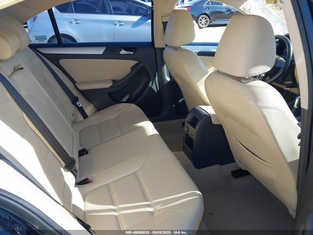 Продаж на аукціоні авто 2014 Volkswagen Jetta 1.8t Se, vin: 3VWD17AJ4EM412275, номер лоту: 46069835